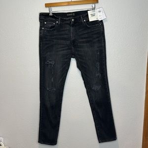 Abercrombie Fitch Athletic Skinny Jeans NWT size 38W 34L